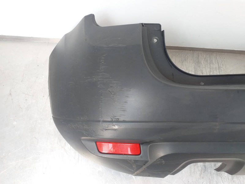 Recambio de paragolpes trasero para dacia duster ambiance 4x2 referencia OEM IAM 850220033R 850220034R 