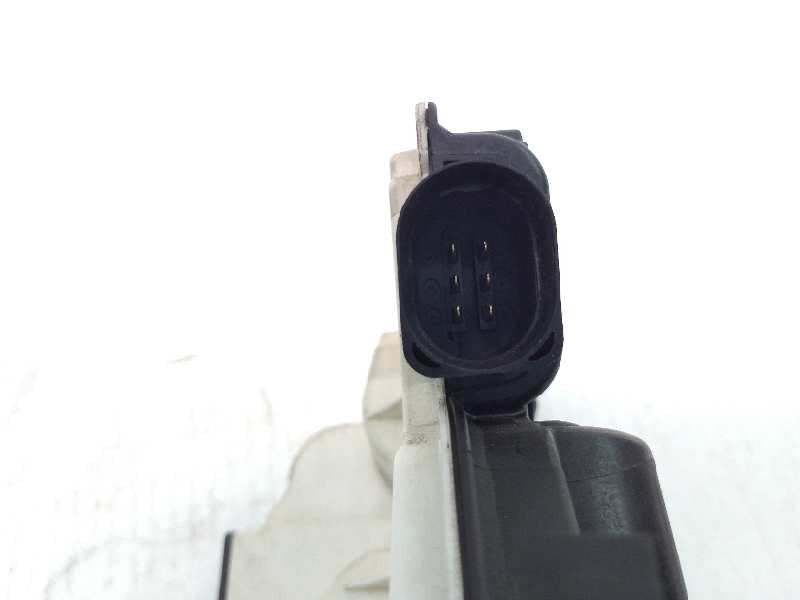 Recambio de cerradura puerta trasera derecha para volkswagen tiguan (5n1) advance referencia OEM IAM 5N0839016D  