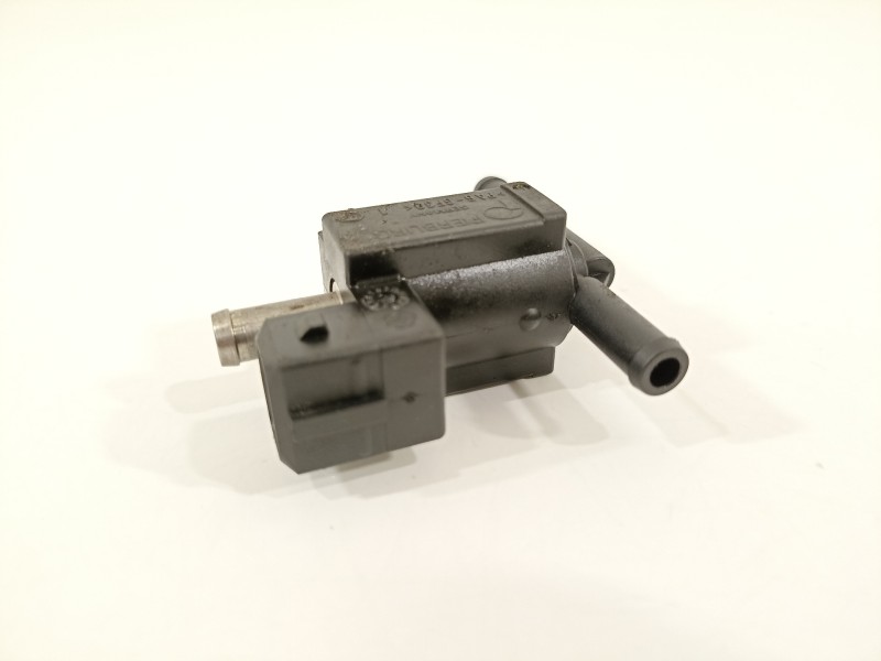 Recambio de valvula aire adicional para renault megane iii berlina 5 p limited referencia OEM IAM 8200603558  