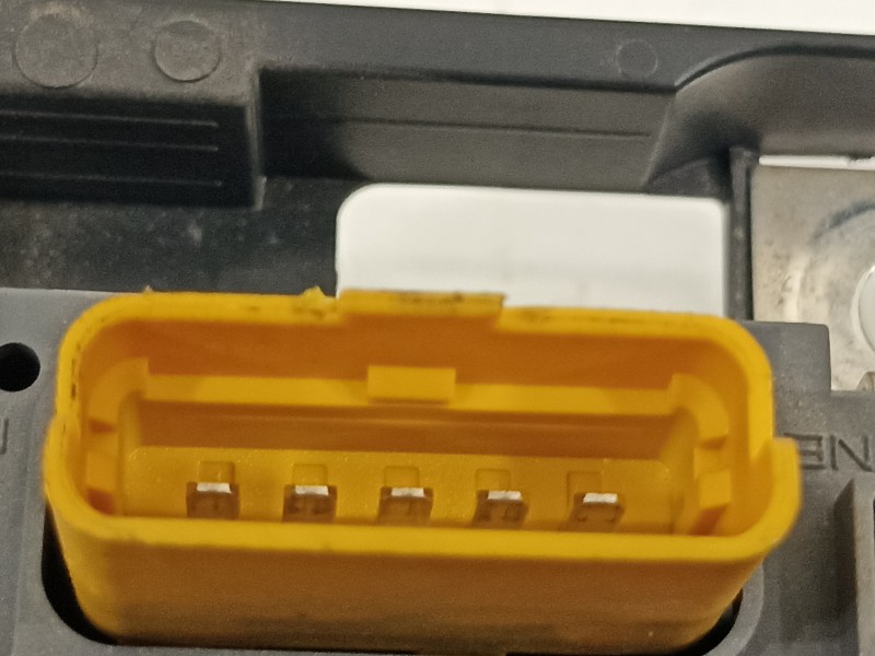 Recambio de caja reles / fusibles para peugeot 308 sport referencia OEM IAM 9664706280  