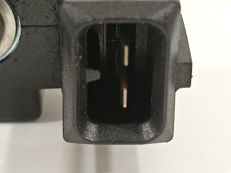 Recambio de valvula aire adicional para renault megane iii berlina 5 p limited referencia OEM IAM 8200603558  