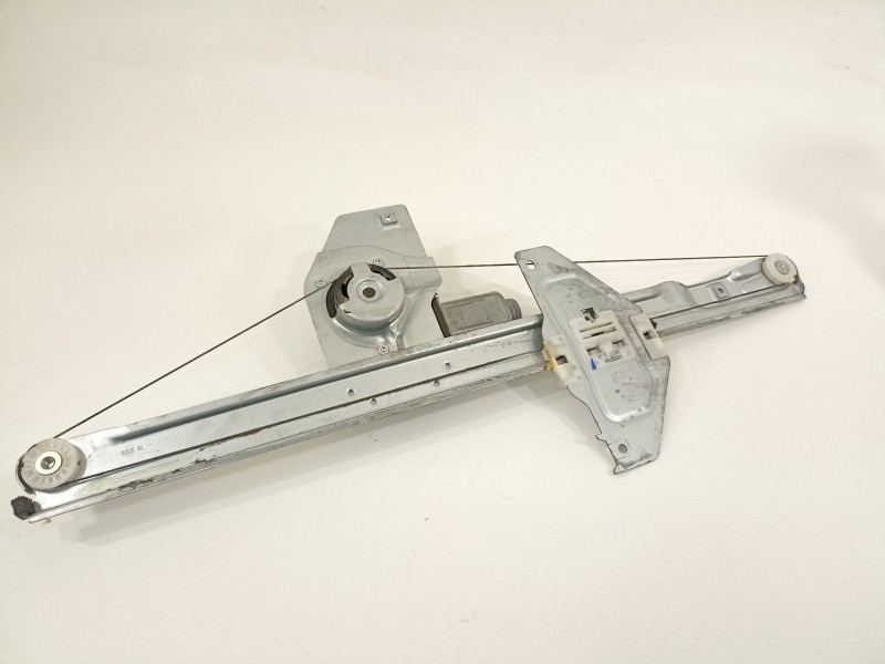 Recambio de elevalunas delantero derecho para citroën berlingo cuadro x referencia OEM IAM 9680557880  