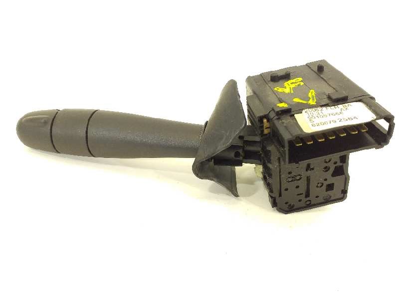 Recambio de mando limpia para dacia duster ambiance 4x2 referencia OEM IAM 6001551357  