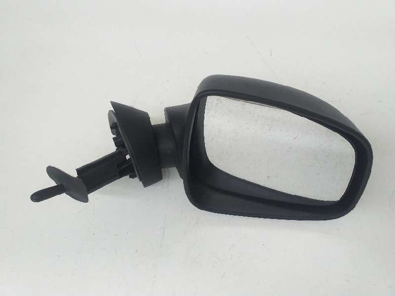 Recambio de retrovisor derecho para dacia duster ambiance 4x2 referencia OEM IAM 963015207R  