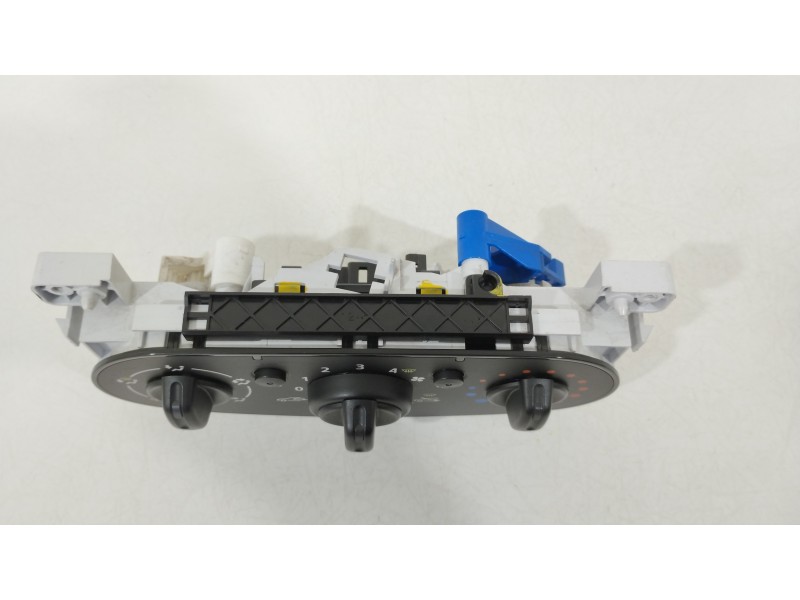 Recambio de mando calefaccion / aire acondicionado para dacia duster ambiance 4x2 referencia OEM IAM N108614N N108614N 