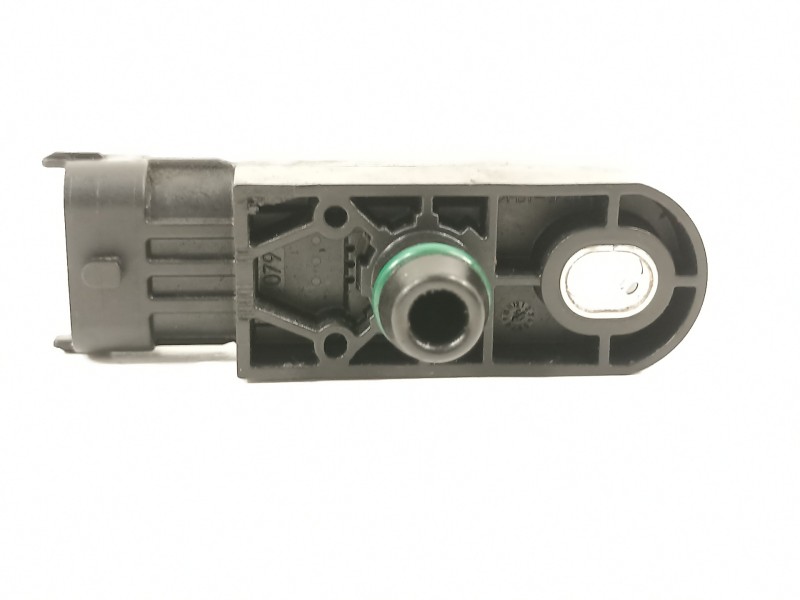 Recambio de sensor presion para renault megane iii berlina 5 p limited referencia OEM IAM 223650002R  