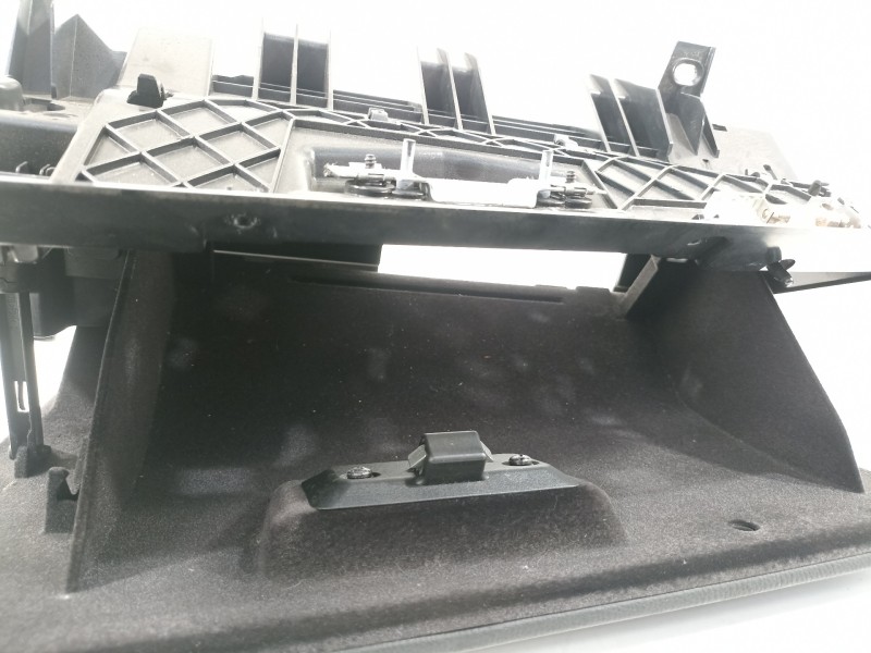 Recambio de guantera para bmw serie 3 berlina (e90) 320d referencia OEM IAM 51167075479  