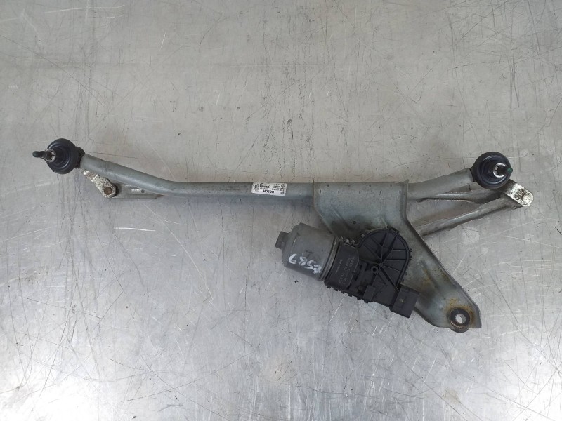 Recambio de motor limpia delantero para dacia duster ambiance 4x2 referencia OEM IAM 8200619512 3397020879 0390241544