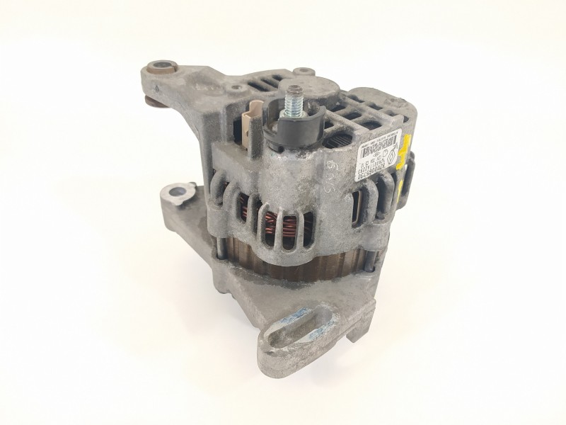 Recambio de alternador para renault clio ii fase ii (b/cb0) authentique referencia OEM IAM 8200065730 A001TA2293 