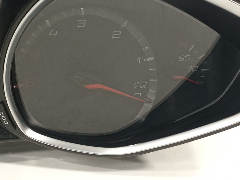 Recambio de cuadro instrumentos para peugeot 308 active referencia OEM IAM 9809838380  