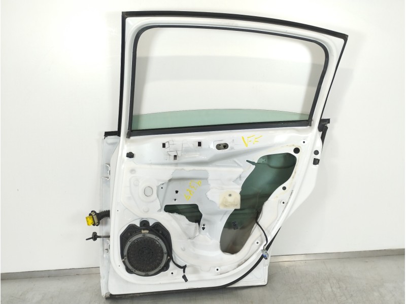 Recambio de puerta trasera derecha para citroën c4 berlina cool referencia OEM IAM 9008N4  