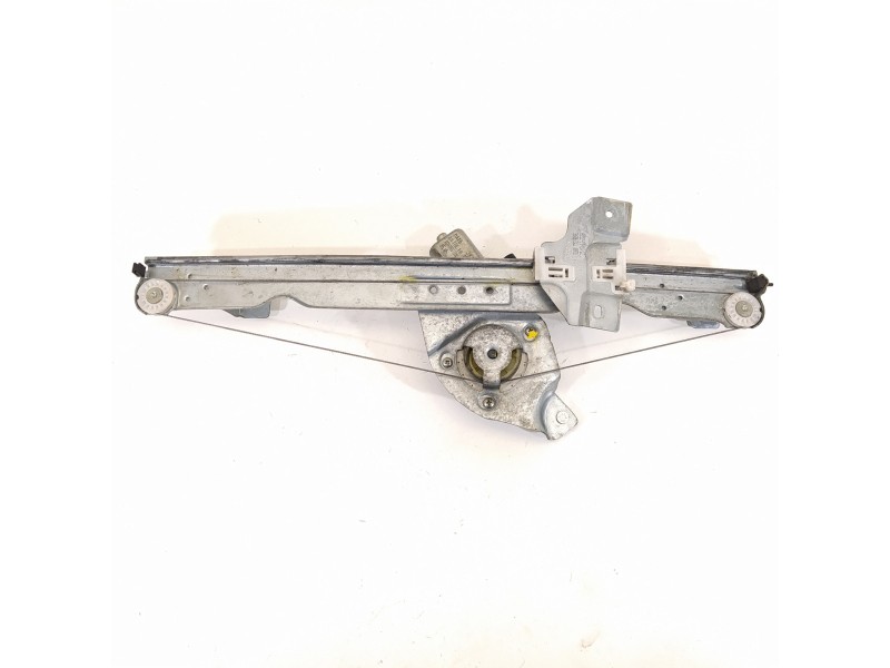 Recambio de elevalunas delantero izquierdo para dacia duster ambiance 4x2 referencia OEM IAM 8200733829  