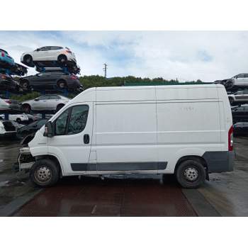 PEUGEOT BOXER Furgoneta de desguace