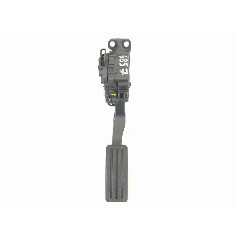 Recambio de potenciometro pedal para dacia duster ambiance 4x2 referencia OEM IAM 8200386506D  