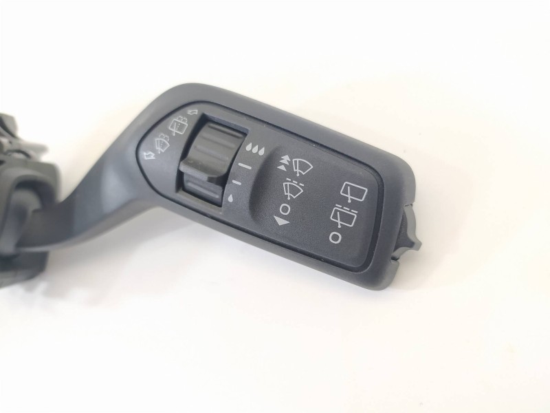 Recambio de mando limpia para ford ecosport (cr6) titanium referencia OEM IAM GN1517A553AB  