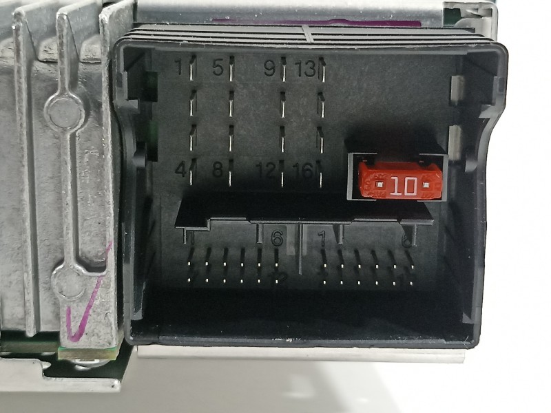 Recambio de sistema audio / radio cd para bmw serie 3 berlina (e90) 320d referencia OEM IAM 6512917720902  