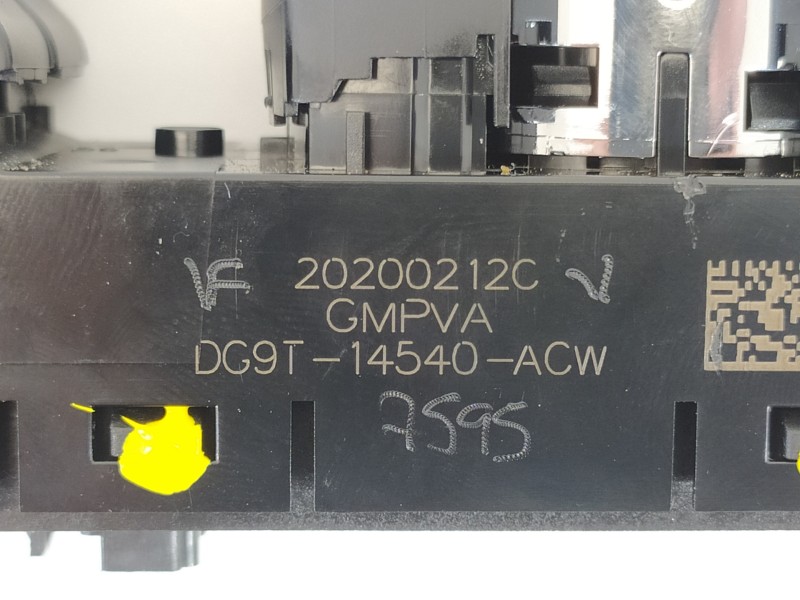 Recambio de mando elevalunas delantero izquierdo para ford ecosport (cr6) titanium referencia OEM IAM DG9T14540ACW  