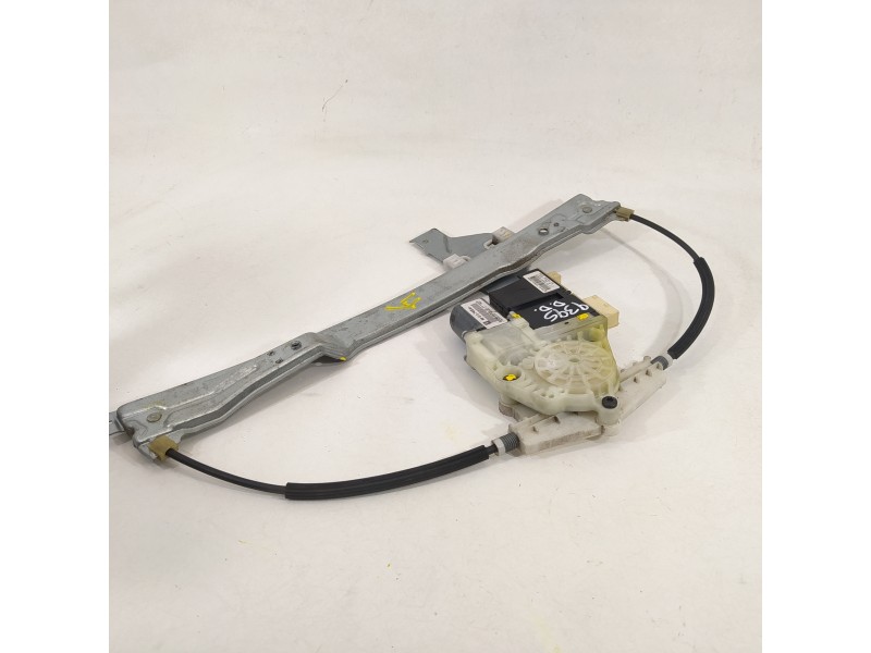 Recambio de elevalunas delantero derecho para citroën c4 berlina cool referencia OEM IAM 9681574880  