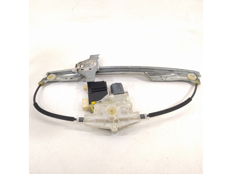Recambio de elevalunas delantero derecho para citroën c4 berlina cool referencia OEM IAM 9681574880  