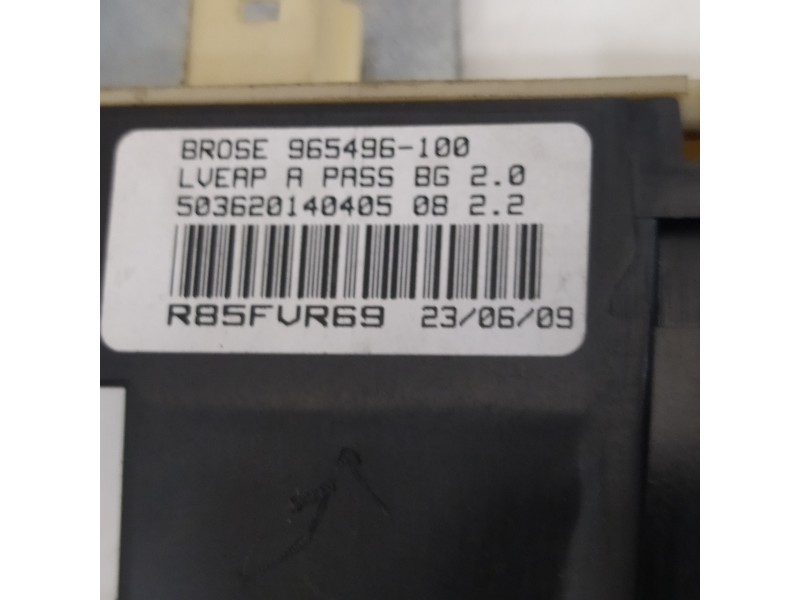 Recambio de elevalunas delantero derecho para citroën c4 berlina cool referencia OEM IAM 9681574880  