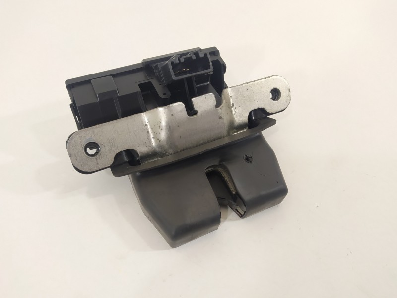 Recambio de cerradura maletero / porton para ford fiesta (cb1) 1.6 tdci cat referencia OEM IAM 8A61A442A66BD  