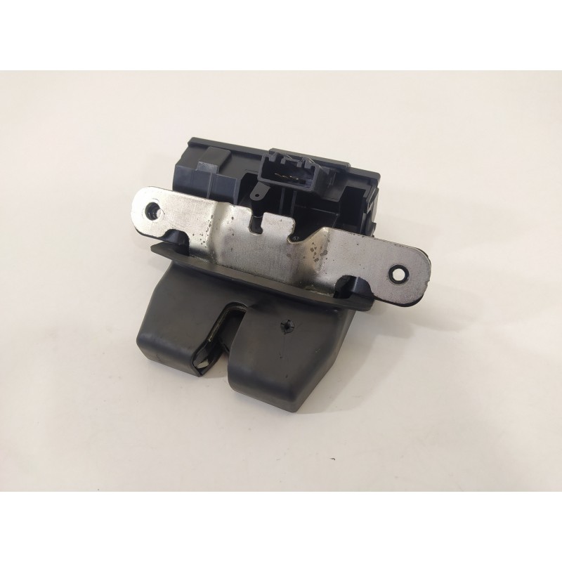 Recambio de cerradura maletero / porton para ford fiesta (cb1) 1.6 tdci cat referencia OEM IAM 8A61A442A66BD  