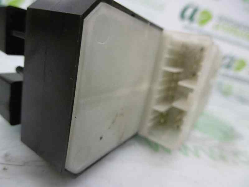 Recambio de mando elevalunas delantero izquierdo para suzuki sx4 rw (ey) glx referencia OEM IAM 64J203557T  