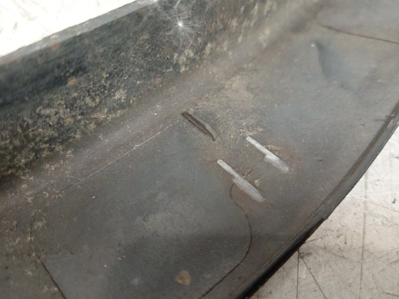 Recambio de aletin trasero izquierdo para nissan qashqai (j10) acenta referencia OEM IAM 93829JD000  