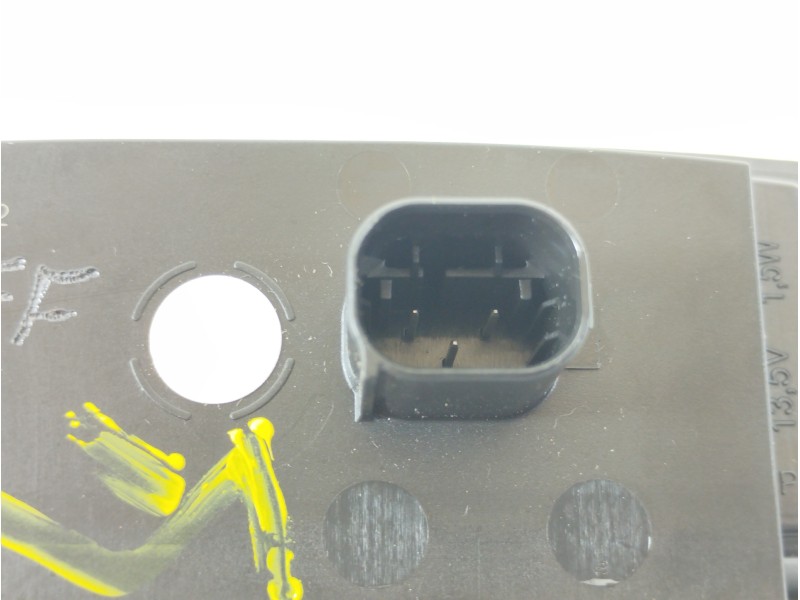 Recambio de maneta exterior porton para opel crossland x design line referencia OEM IAM 23477578 060769005 