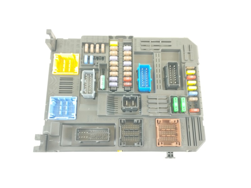 Recambio de caja reles / fusibles para opel crossland x design line referencia OEM IAM 9819851280 BSIEL3 28550129