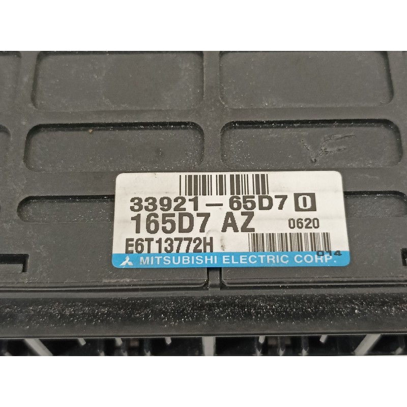 Recambio de centralita motor uce para suzuki grand vitara 3 puertas sq (gt) 2.0 básico referencia OEM IAM 3392165D7  