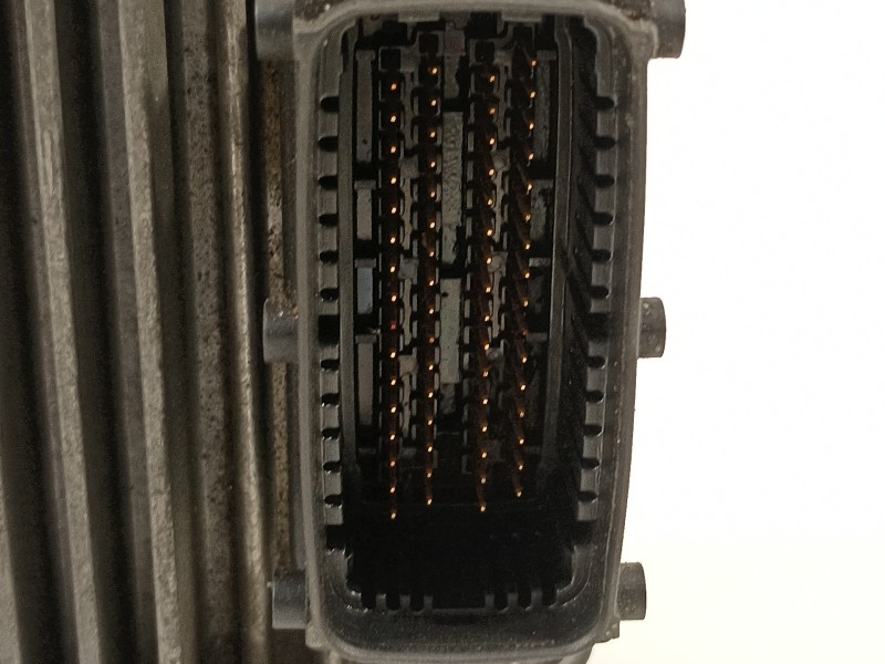 Recambio de centralita motor uce para opel astra g berlina club referencia OEM IAM 12212819 897065751 