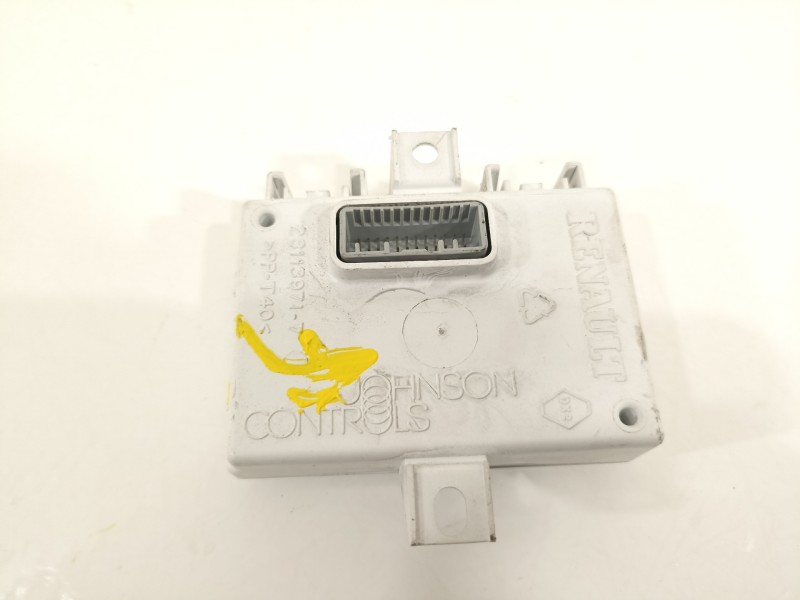 Recambio de modulo electronico para renault megane iii sport tourer dynamique referencia OEM IAM 280380655R  