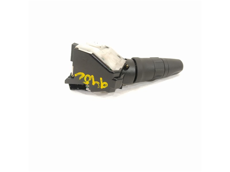 Recambio de mando limpia para nissan note (e11e) naru edition referencia OEM IAM 6901SN  