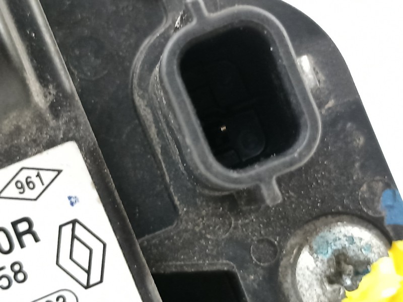 Recambio de alternador para renault clio iv authentique referencia OEM IAM 231003730R  