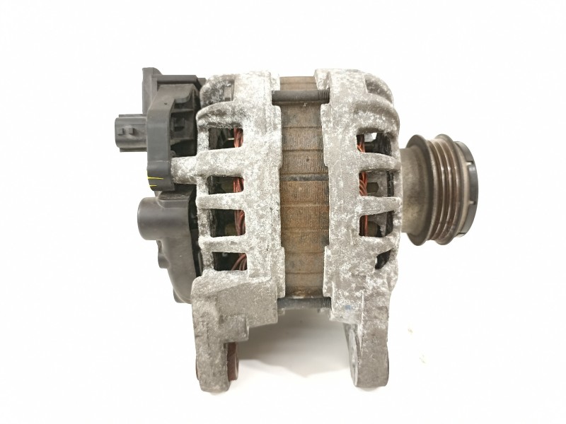 Recambio de alternador para renault clio iv authentique referencia OEM IAM 231003730R  