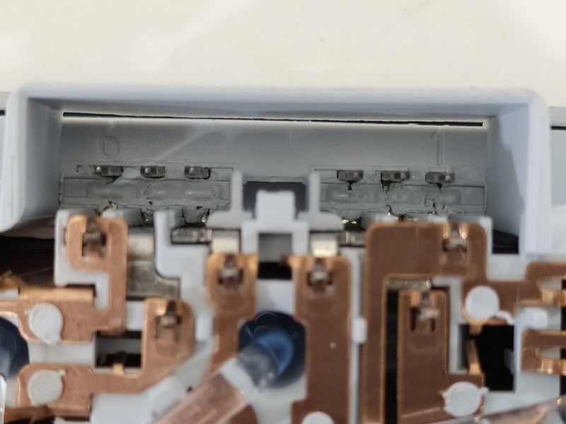 Recambio de luz interior para opel crossland x design line referencia OEM IAM 39027176 39027175 