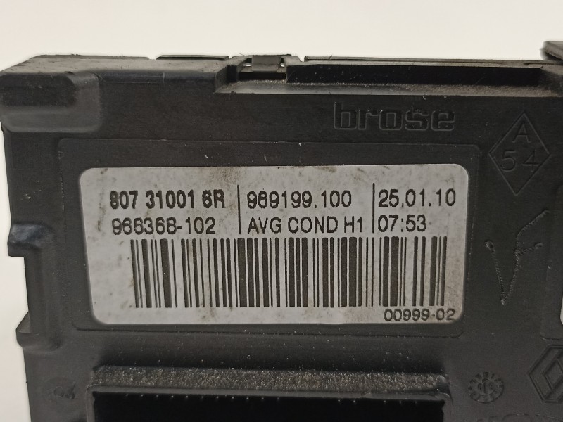 Recambio de motor elevalunas delantero izquierdo para renault megane iii sport tourer dynamique referencia OEM IAM 807310016R  