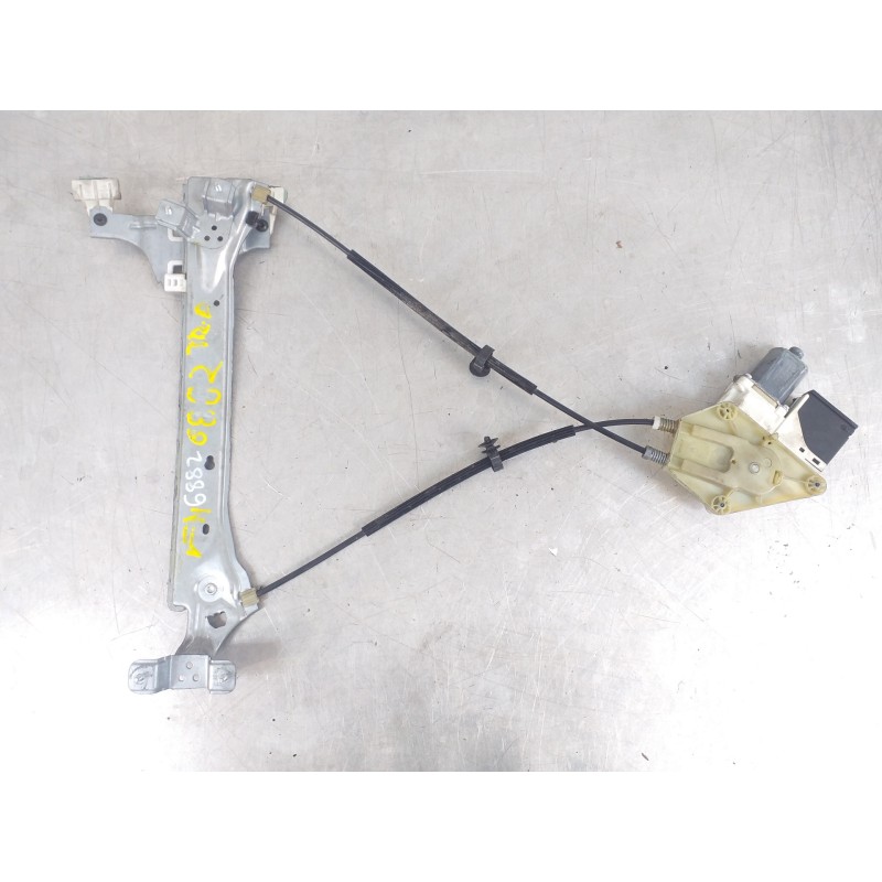 Recambio de elevalunas trasero derecho para renault megane iii sport tourer dynamique referencia OEM IAM 827200008R 827300003R 