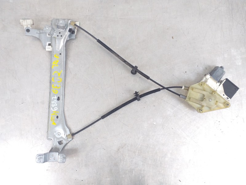 Recambio de elevalunas trasero derecho para renault megane iii sport tourer dynamique referencia OEM IAM 827200008R 827300003R 