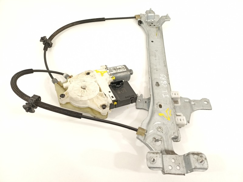 Recambio de elevalunas trasero izquierdo para renault megane iii sport tourer dynamique referencia OEM IAM 827210008R 827310002R