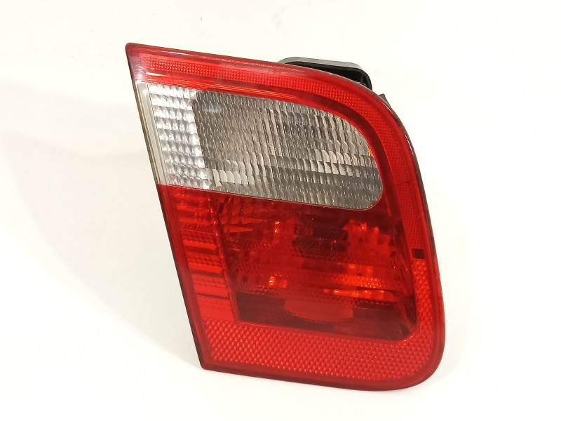 Recambio de piloto trasero izquierdo para bmw serie 3 berlina (e46) 320d referencia OEM IAM 8364923  