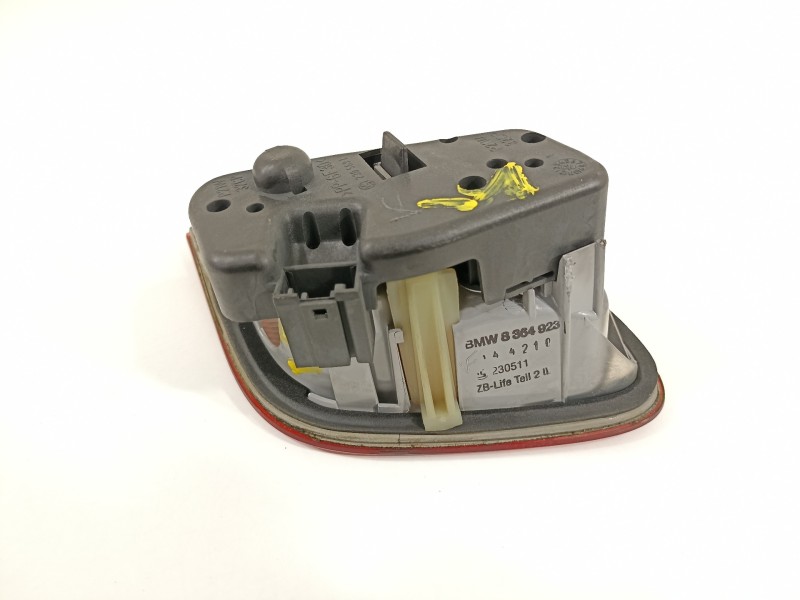 Recambio de piloto trasero izquierdo para bmw serie 3 berlina (e46) 320d referencia OEM IAM 8364923  