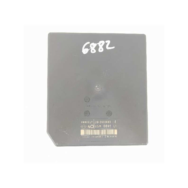 Recambio de caja reles / fusibles para renault megane iii sport tourer dynamique referencia OEM IAM 284B60008R 519339311 8226136