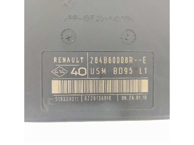 Recambio de caja reles / fusibles para renault megane iii sport tourer dynamique referencia OEM IAM 284B60008R 519339311 8226136