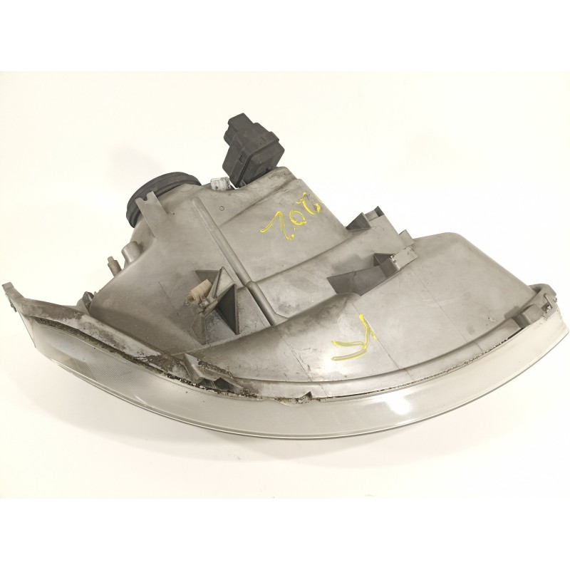 Recambio de faro izquierdo para renault trafic combi (ab 4.01) 6 - plazas (l2h1) acristalado parcial 2,9t combi largo referencia