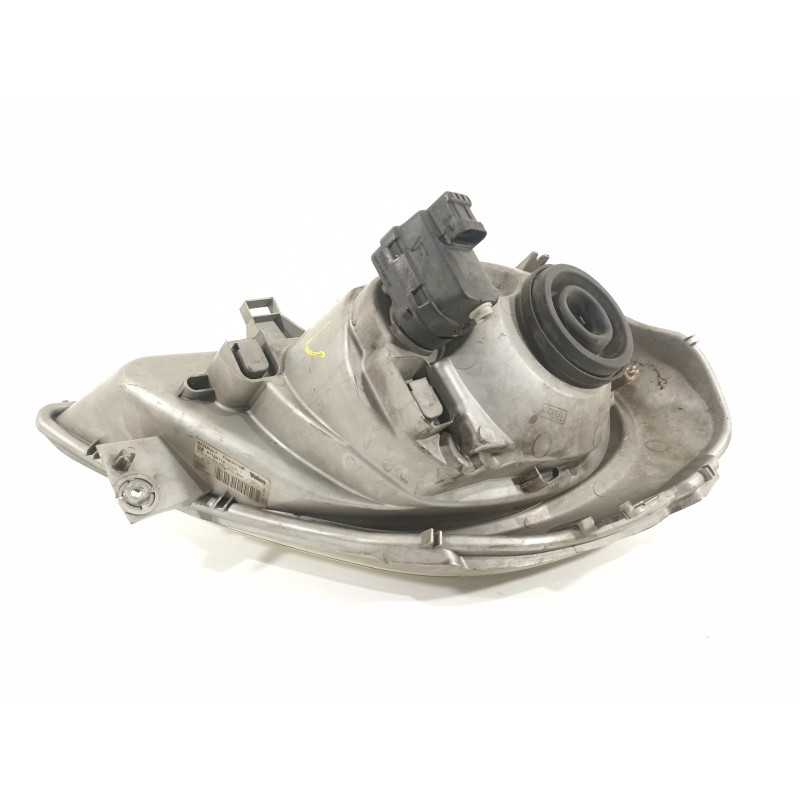 Recambio de faro izquierdo para renault trafic combi (ab 4.01) 6 - plazas (l2h1) acristalado parcial 2,9t combi largo referencia
