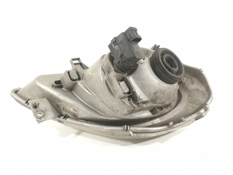 Recambio de faro izquierdo para renault trafic combi (ab 4.01) 6 - plazas (l2h1) acristalado parcial 2,9t combi largo referencia