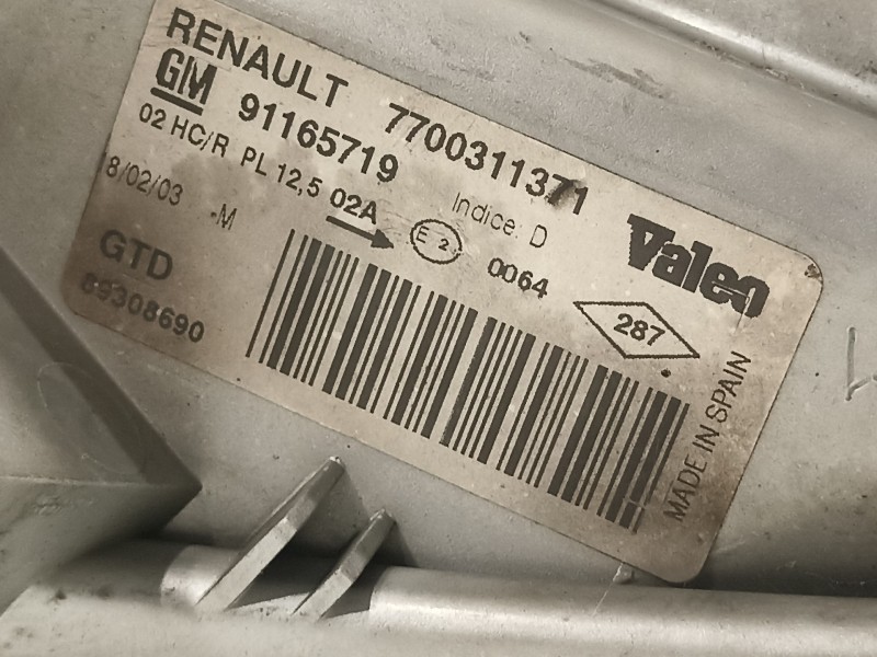 Recambio de faro izquierdo para renault trafic combi (ab 4.01) 6 - plazas (l2h1) acristalado parcial 2,9t combi largo referencia