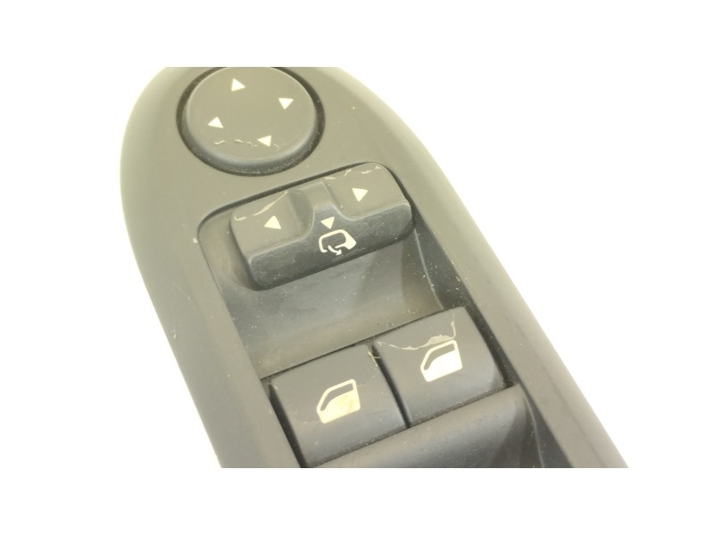 Recambio de mando elevalunas delantero izquierdo para peugeot 407 sw st sport referencia OEM IAM 96468704XT  